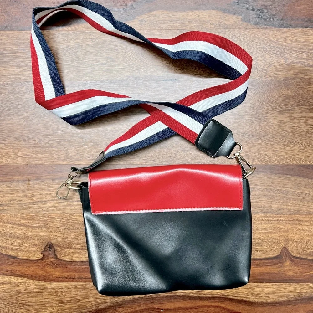 Red and black sling bag. - Picture 2 of 2